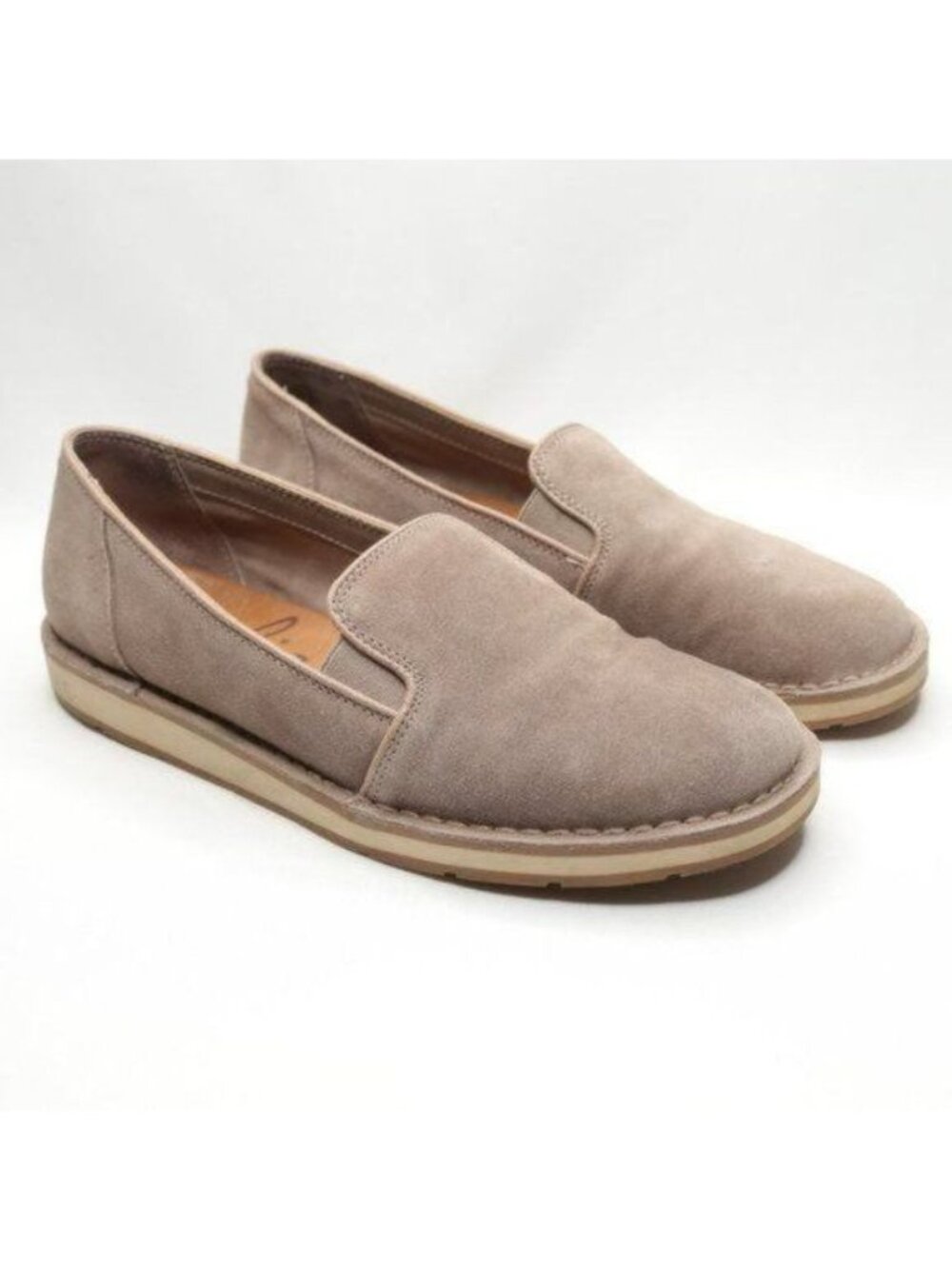 Urban Outfitters Zodiac Ellie Women's Size 8.5 Tan Suede Slip On Casual Flats